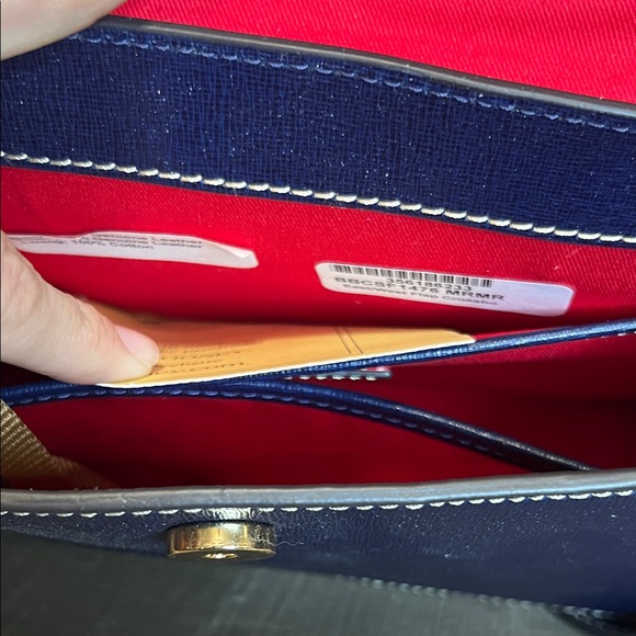 Dooney & Bourke East West Crossbody Bag in Saffiano Leather NWT - Picture 12 of 13